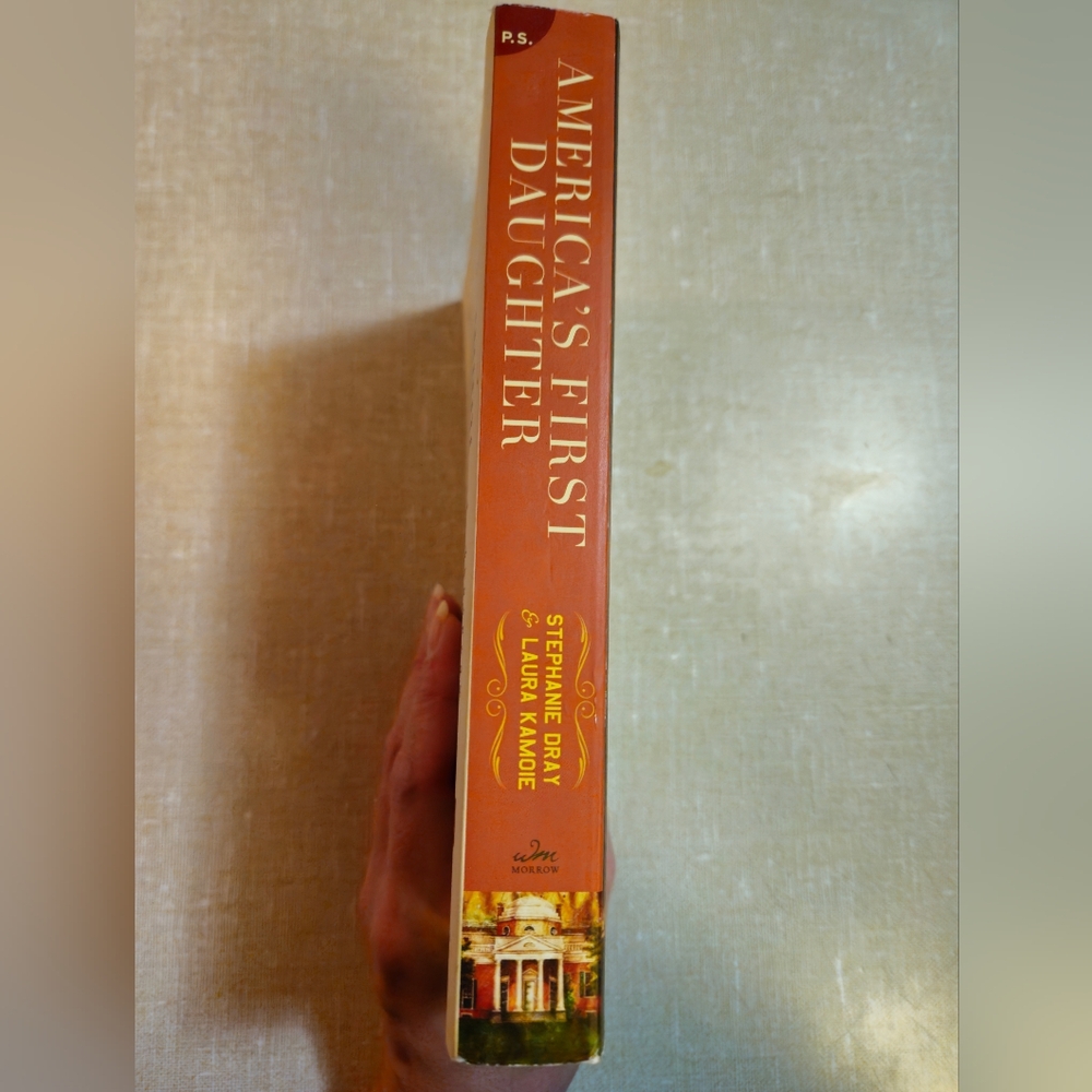 Book America's First Daughter Stephanie Dray and Laura Kamoie Paperback - Picture 2 of 5